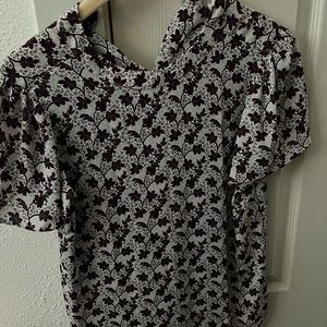 Loft Blouse white and wine color pattern xs